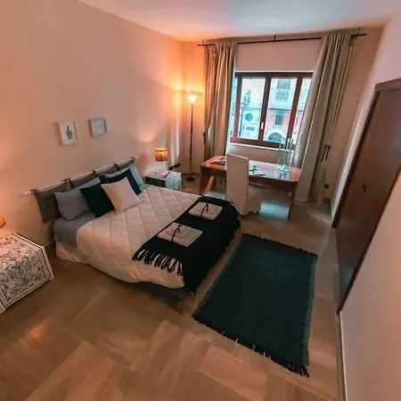 Principe Amedeo 184 Guest house